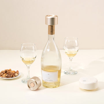 VinCap Set – 2 Stoppers & Vacuum Device – SealVax